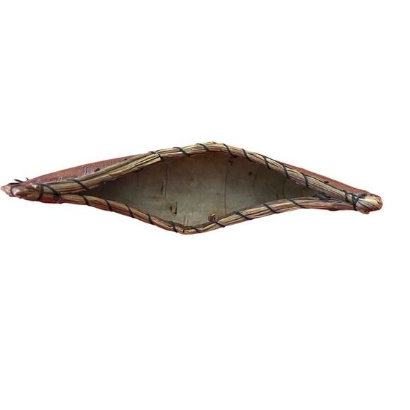 Winnipeg Canada Handmade Bark Canoe Sweetgrass Trim 5in Native American Tribe - Picture 4 of 8